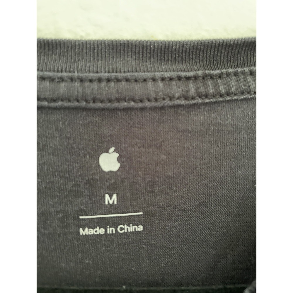Apple Park T Shirt California 95014 Infinite Loop Rainbow Ring Women's Size M - Picture 4 of 7